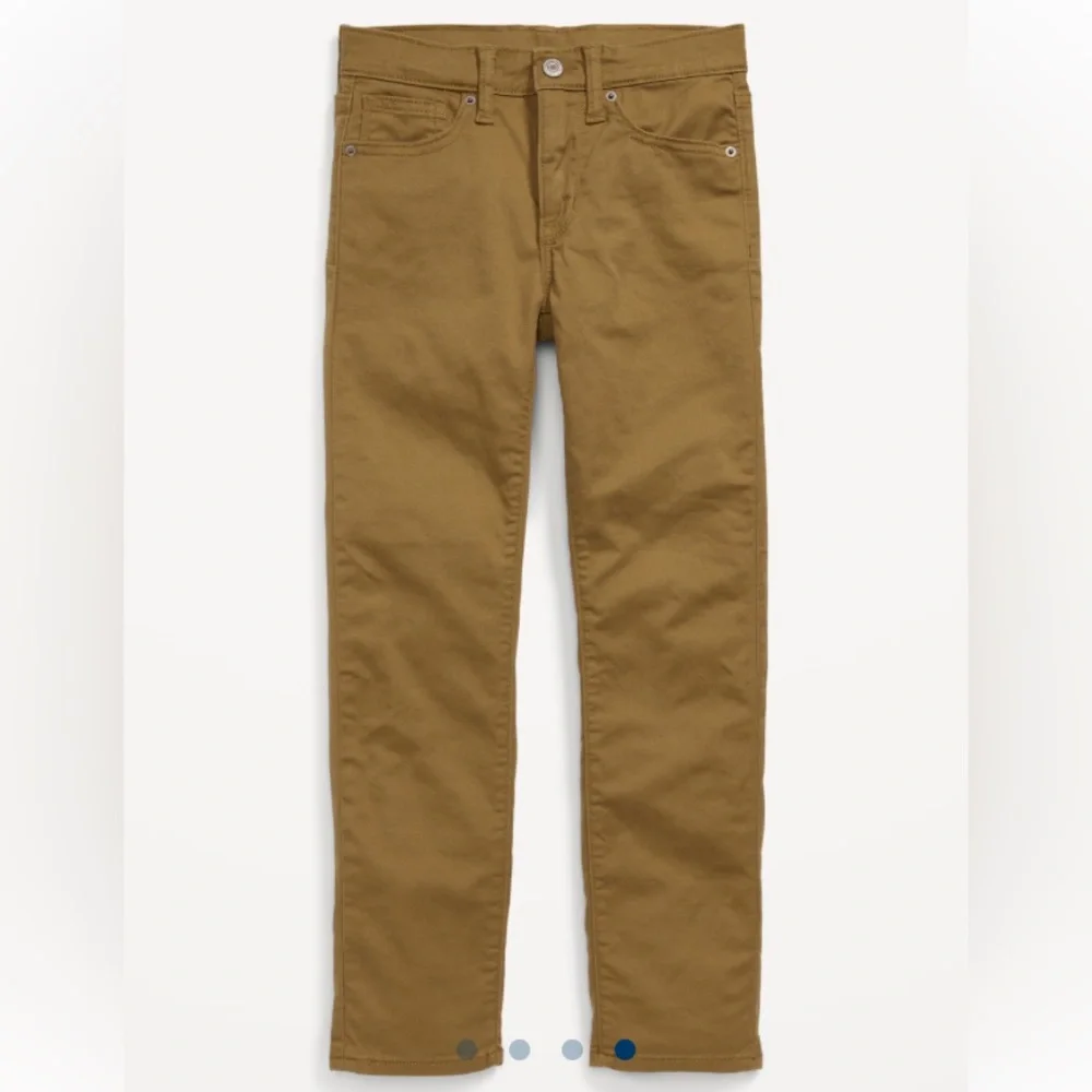 NWOT! Old Navy Khaki Slim Fit 360’ Stretch Pants for Boys.